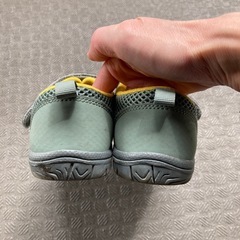 アシックス　サマーシューズ17.5cmの画像