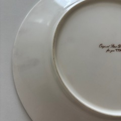 T.T.K 葡萄と葉のデザインのプレート　2枚の画像