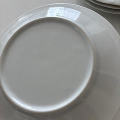 真っ白なお皿　4枚セットの画像