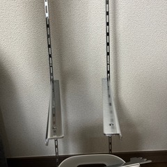 ロイヤル 棚柱 1200 チャンネルサポート ブラケットの画像