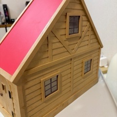 エポック社　シルバニアファミリー赤い屋根のお家の画像