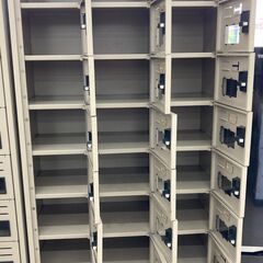 【ジモティー割引で最大15％OFF⭐️】 KOKUYO 靴箱 24人用の画像
