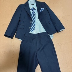 キッズフォーマルスーツ 110cm美品　元値11000円