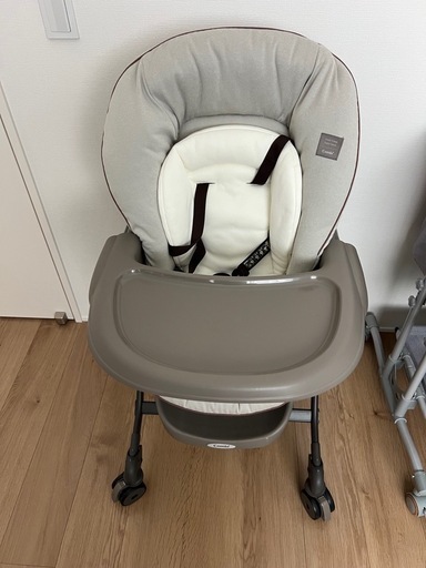 コンビ 
ネムリラ