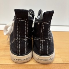 converse風の靴の画像