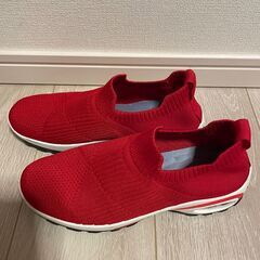 レッド　ニット　スリッポンの画像