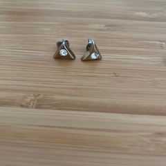 真鍮ピアス