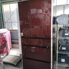 日立 冷蔵庫 670Lの画像
