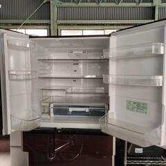 日立 冷蔵庫 670Lの画像