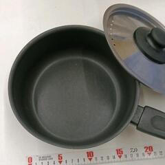 0428-022 片手鍋　ふた付きの画像