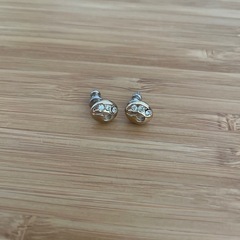 真鍮ピアス
