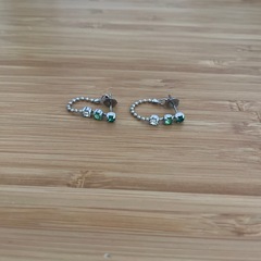 チェーンピアス