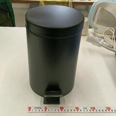 0428-029 IKEA　ペダル式ごみ箱