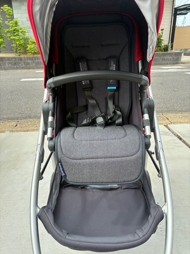 【美品＆PiggyBack,新生児シート付き】UPPAbaby Cruz 赤／2019年購入／走行性抜群＆兄姉立ち乗りOK