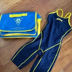 アピアスポーツクラブ　バッグ＆水着