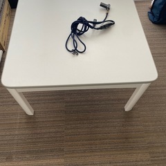 こたつ机　机として使って下さい　ホワイトの画像