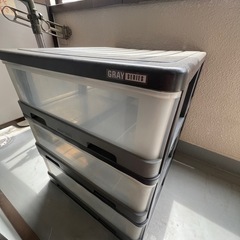 プラスチック製の収納