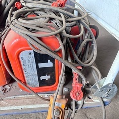 荷吊り、ホイストの画像