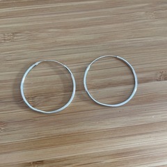 受け渡し先決定　シルバーフープピアス　変形自在