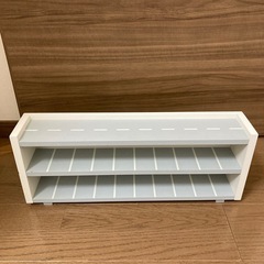 スリーコインズ