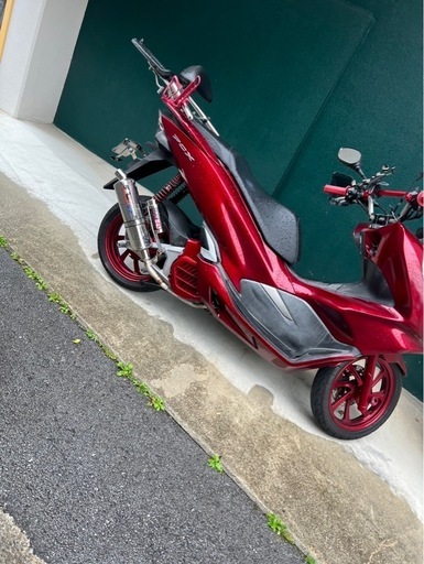 バイク pcx81