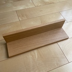無印良品 壁につけられる棚の画像