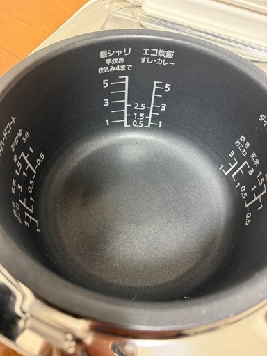 【受付終了】炊飯器　5号炊き　Panasonic　