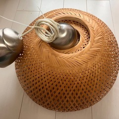 IKEAのペンダントライトあげますの画像