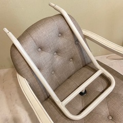 サロンチェアの画像