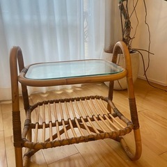 【最終値下げ】ラタンサイドテーブル  