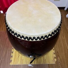 長胴太鼓、和太鼓 Amazon | 【和太鼓】長胴太鼓1.4尺(巻耳)四角台座セット | 太鼓