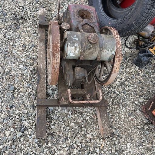 発動機機器