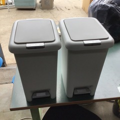 ゴミ箱 ダストボックス 2点 各1点500円