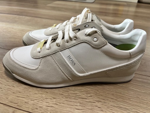 新品未使用BOSSメンズスニーカー　BOSS本店購入　26.5cm