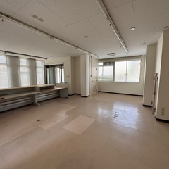 事務所移転に伴い不動産屋の事務員　募集の画像