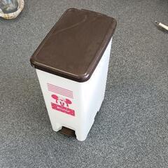 0428-169 【無料】 ペダル式ゴミ箱