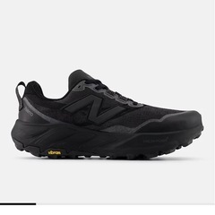 新品箱無しnewbalance スニーカー 黒 22.5cm