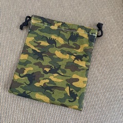 ハンドメイド　給食袋などに　緑迷彩の画像