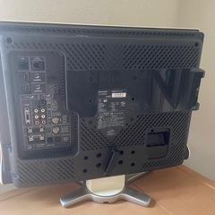  LC-20D50とDVDデッキの画像