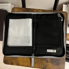 BARNEYS NEW YORK 母子手帳ケース（マルチケース）｜美品の画像