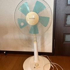 扇風機　IRIS OHYAMA EFB-31-W/A