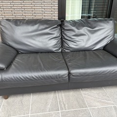 合成レザーソファの画像