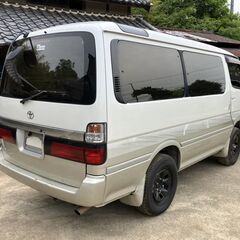 ハイエースワゴン ディーゼル 4WD リビングサルーンＥＸ スーパーカスタムＧ サンルーフ付の画像