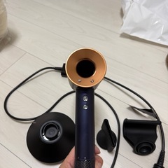 ダイソンドライヤージャンクの画像