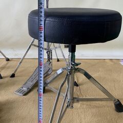 詳細不明　シンバル　椅子　その他　1枚目の画像の物まとめて　動作未確認　現状販売の画像