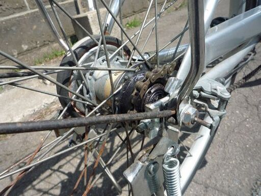 27インチ シティサイクル シルバー 3段変速 カゴ・ライト・カギ付き 自転車 ママチャリ 通勤 通学 買い物 札幌市東区 新道東店