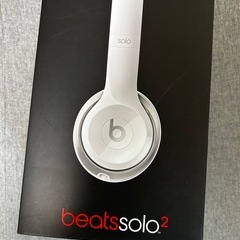 Beats Solo 2 オンイヤー ヘッドフォン