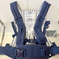 ergo baby  ADAPT  ベビーキャリア 抱っこひもの画像