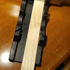 DIY 鋸ガイドの画像