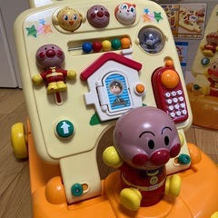ジャンク品   アンパンマン  よくばりすくすくウォーカーの画像